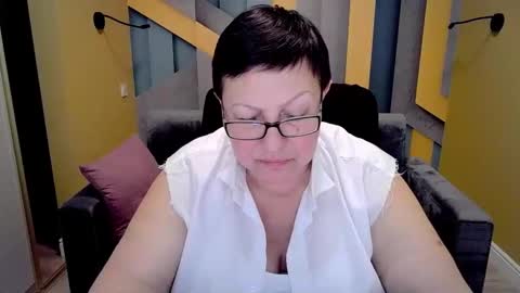 barbaraturners online show from February 2025 04:44:02 AM