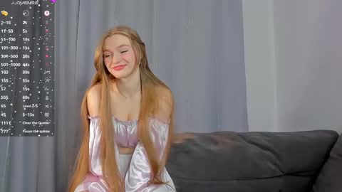 Snapshot of barbbiiedoll chatting on February 2025 10:04:02 PM Kendall online show from February 2025 10:04:02 PM