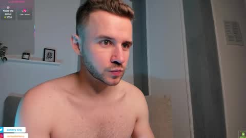 ENRIQUE online show from November 2025 06:36:01 AM