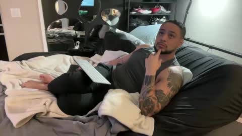 Barbic online show from December 2024 02:31:02 AM