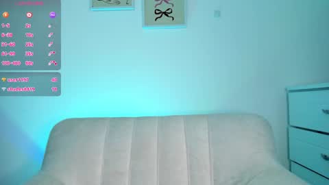 Snapshot of barbie_brunette3 chatting on December 2024 05:53:02 AM  independet model online show from December 2024 05:53:02 AM