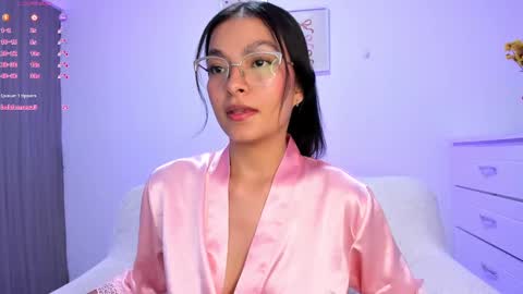Snapshot of barbie_brunette3 chatting on January 2025 03:00:02 AM  independet model online show from January 2025 03:00:02 AM