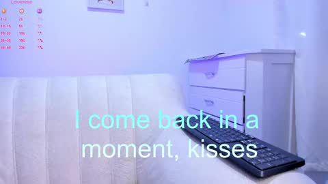 Snapshot of barbie_brunette3 chatting on February 2025 05:51:02 AM  independet model online show from February 2025 05:51:02 AM