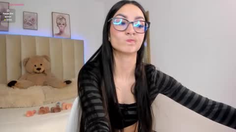 Snapshot of barbie_ev chatting on October 2025 04:05:02 AM Barbara online show from October 2025 04:05:02 AM