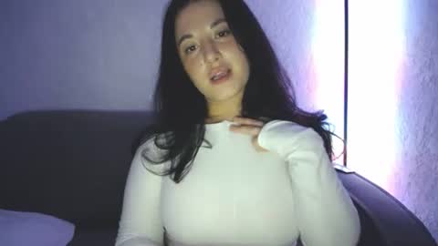 Solomia  or Mia online show from November 2025 06:15:01 PM