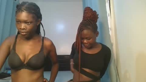 queen online show from December 2025 09:26:01 AM