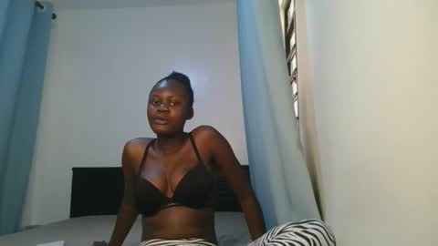 queen online show from February 2026 10:03:02 AM