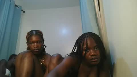 queen online show from March 2026 02:01:01 PM