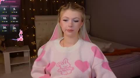 Stacy online show from December 2024 01:11:02 PM