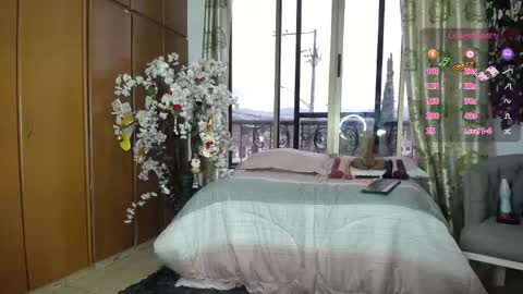 Barbiefoxx online show from November 2025 07:36:02 PM