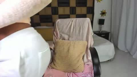 barbiekano online show from November 2025 11:25:01 PM