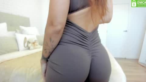 Tatiana online show from November 2025 09:42:02 AM