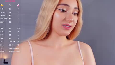 Mia online show from July 2026 02:08:02 PM