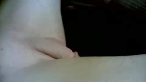 Snapshot of barenaked07 chatting on December 2024 03:48:01 AM barenaked07 online show from December 2024 03:48:01 AM