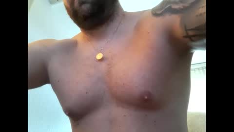 Snapshot of barrias23 chatting on September 2025 02:33:02 PM barrias23 online show from September 2025 02:33:02 PM