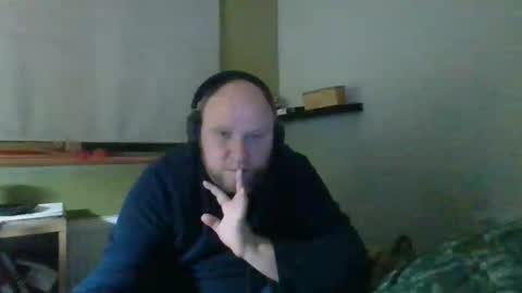 Snapshot of bart_poland chatting on June 2026 01:10:02 AM bart_poland online show from June 2026 01:10:02 AM