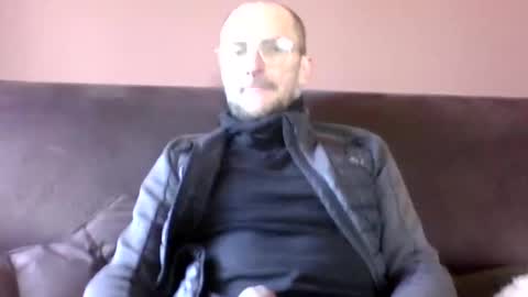 Snapshot of basiccamguy chatting on January 2025 09:36:02 AM basiccamguy online show from January 2025 09:36:02 AM