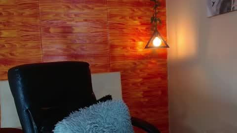 Bastian online show from February 2025 06:59:02 AM