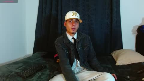 Bastian online show from November 2025 01:30:01 AM