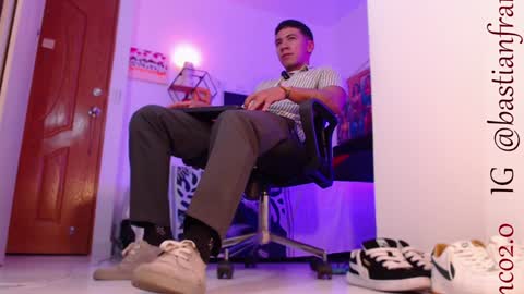 Bastian Independent Model online show from December 2024 01:03:01 AM