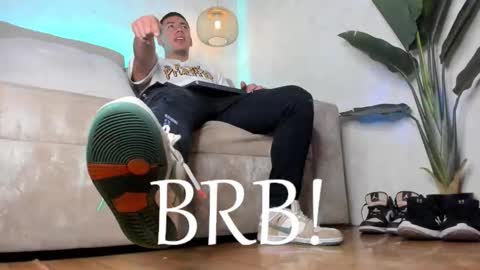 Bastian Independent Model online show from March 2026 12:08:01 PM