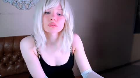 Ask me  online show from April 2026 10:53:01 PM