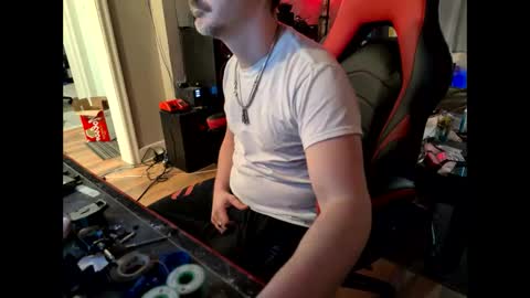 baterboy8687 online show from February 2025 03:16:02 PM