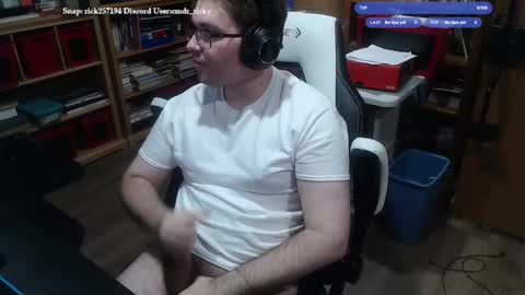 Ricky online show from November 2025 03:37:02 PM