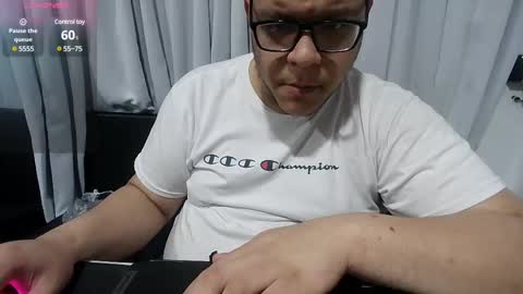 Snapshot of batman2430 chatting on February 2025 08:01:01 AM brian online show from February 2025 08:01:01 AM