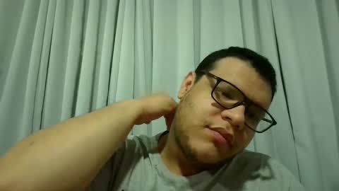 Snapshot of batman2430 chatting on February 2025 10:18:01 AM brian online show from February 2025 10:18:01 AM