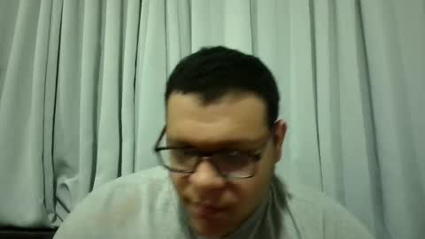 Snapshot of batman2430 chatting on February 2025 12:19:02 AM brian online show from February 2025 12:19:02 AM