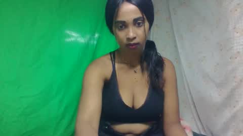 Snapshot of bavianona chatting on November 2025 09:32:01 AM bavianona online show from November 2025 09:32:01 AM