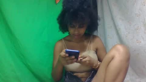 Snapshot of bavianona chatting on November 2025 07:54:01 AM bavianona online show from November 2025 07:54:01 AM