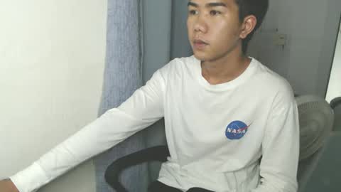 Snapshot of baxter_bab chatting on February 2025 03:28:02 PM Lf Babe online show from February 2025 03:28:02 PM