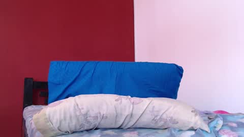 Snapshot of bayonette_black chatting on January 2025 08:21:02 PM bayonette_black online show from January 2025 08:21:02 PM