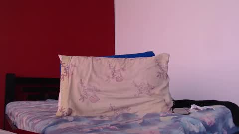 Snapshot of bayonette_black chatting on January 2025 03:15:01 PM bayonette_black online show from January 2025 03:15:01 PM