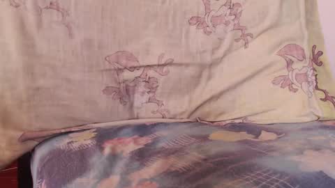 Snapshot of bayonette_black chatting on January 2025 08:12:01 PM bayonette_black online show from January 2025 08:12:01 PM