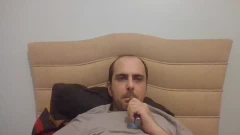 Snapshot of bayto chatting on December 2024 06:31:01 PM bayto online show from December 2024 06:31:01 PM