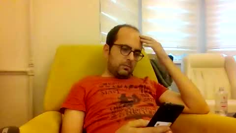 Snapshot of bayto chatting on October 2025 02:40:01 PM bayto online show from October 2025 02:40:01 PM