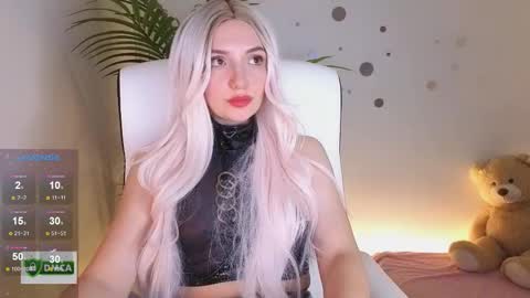 Snapshot of bb_cute1 chatting on December 2025 08:05:01 PM Kris online show from December 2025 08:05:01 PM