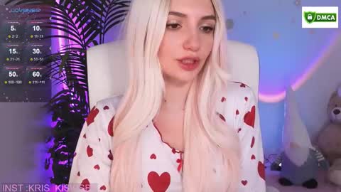 Snapshot of bb_cute1 chatting on December 2025 08:18:01 AM Kris online show from December 2025 08:18:01 AM