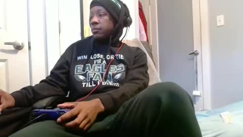 Snapshot of bbc_elrey chatting on February 2025 07:19:02 PM Racks online show from February 2025 07:19:02 PM