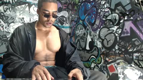 Snapshot of bbc_monster1 chatting on January 2025 11:35:01 PM Justin online show from January 2025 11:35:01 PM