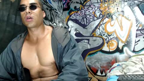 Snapshot of bbc_monster1 chatting on February 2025 11:04:02 PM Justin online show from February 2025 11:04:02 PM