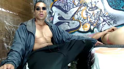 Snapshot of bbc_monster1 chatting on March 2025 10:54:01 PM Justin online show from March 2025 10:54:01 PM