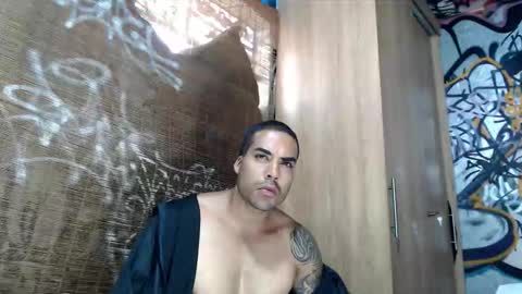 Snapshot of bbc_monster1 chatting on November 2025 08:41:02 PM Justin online show from November 2025 08:41:02 PM