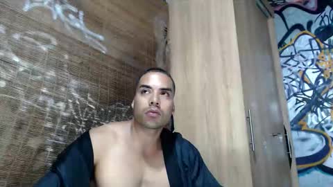 Snapshot of bbc_monster1 chatting on November 2025 01:06:02 AM Justin online show from November 2025 01:06:02 AM