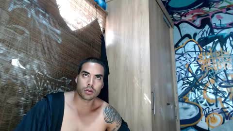 Snapshot of bbc_monster1 chatting on December 2025 07:31:02 PM Justin online show from December 2025 07:31:02 PM