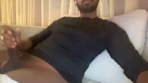 Daevon online show from November 2025 03:38:01 AM