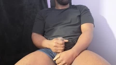 Snapshot of bbcthomas123112 chatting on February 2025 08:42:01 AM bbcthomas123112 online show from February 2025 08:42:01 AM